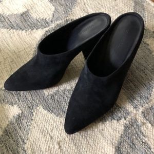 Vince Shoes | Emberly Mule Navy Suede Size 8